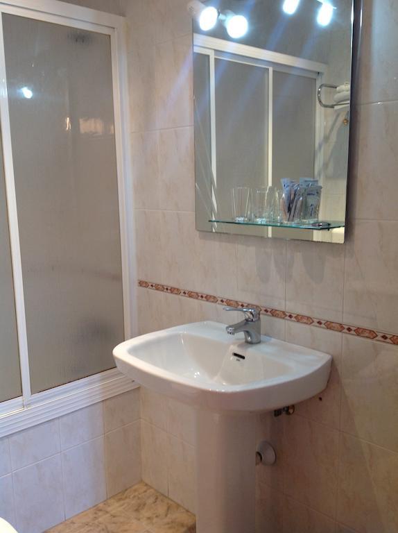 Hostal Julio Trujillo Zewnętrze zdjęcie
