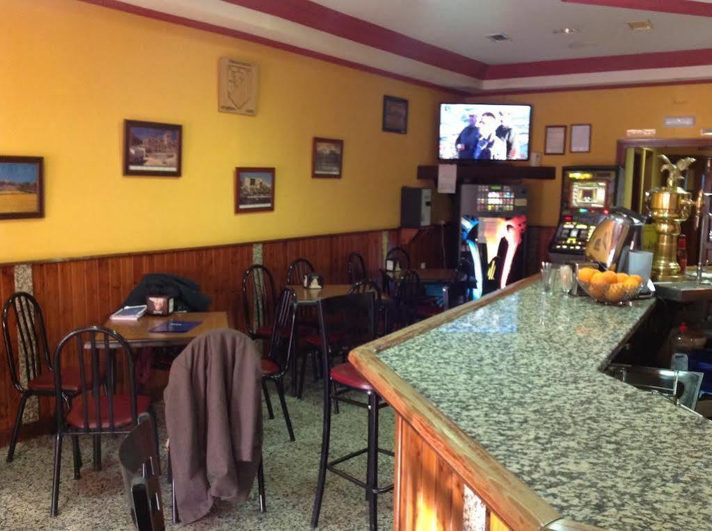 Hostal Julio Trujillo Zewnętrze zdjęcie